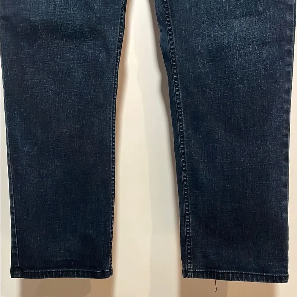 Indigo Blue Straight-Leg Jeans with Full-Length Design